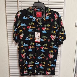 Denim & Flower Santa Enjoying The Beach Button Down Shirt